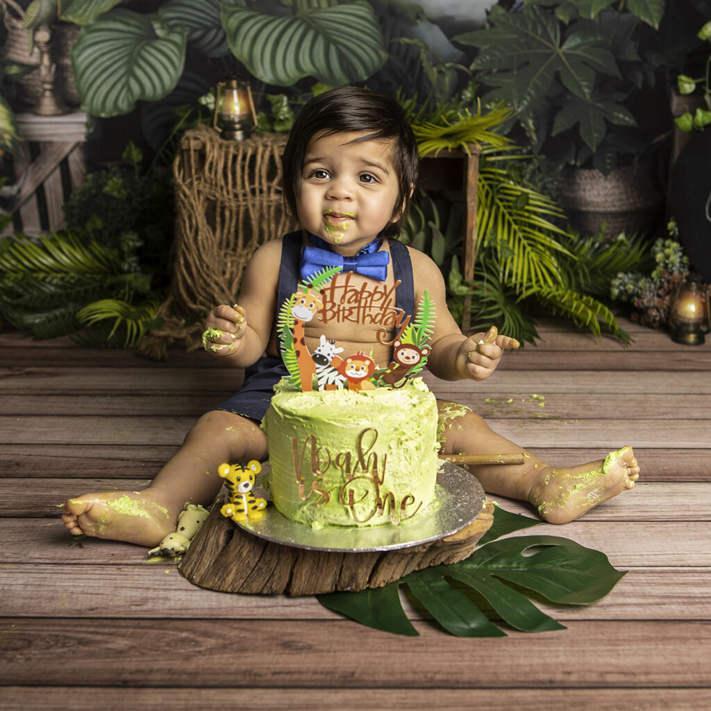 Noah's first birthday celebration in my Hertford photo studio.